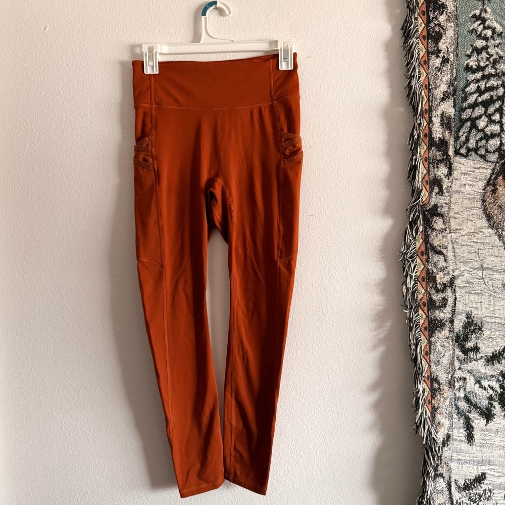 Fabletics • Motion 365 Leggings in Dark Orange • Women’s Size Small